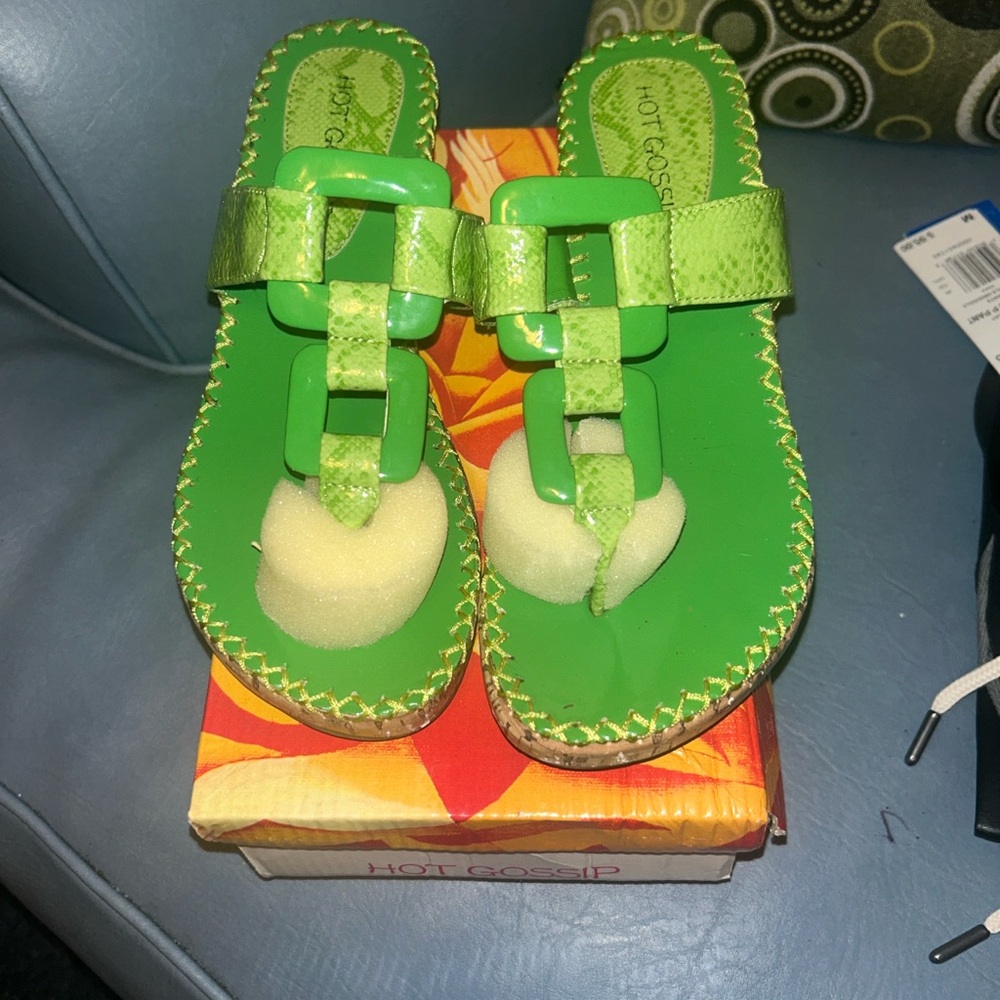 “Send Ur Best Offer Gossip Bright Green Buckle Slide Sandals for Kids